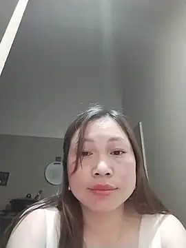 Cong2211 stripchat live cam model