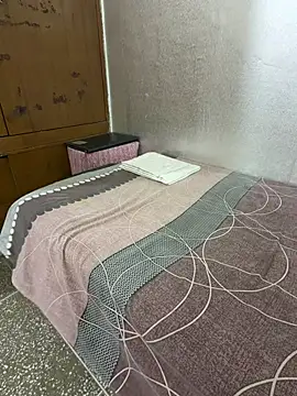 Urhotlove_7inch stripchat live cam model