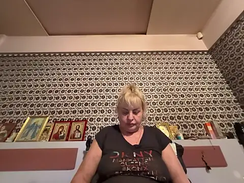 AnastasiaGrey777 stripchat live cam model