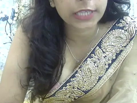 Hot-Jiya- stripchat live cam model