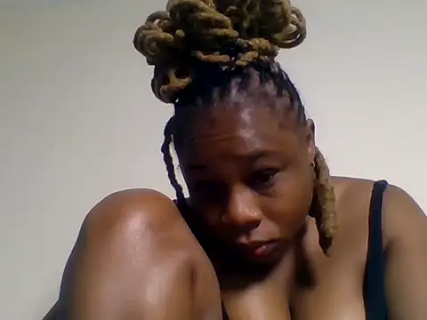 ebonitah stripchat live cam model