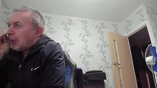 SanFrantsisko stripchat live cam model