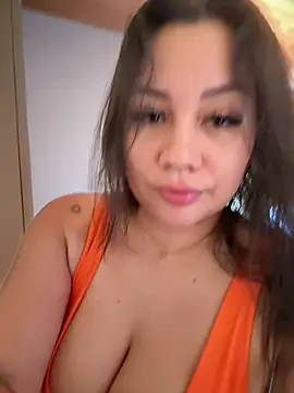 ValeryGrey stripchat live cam model