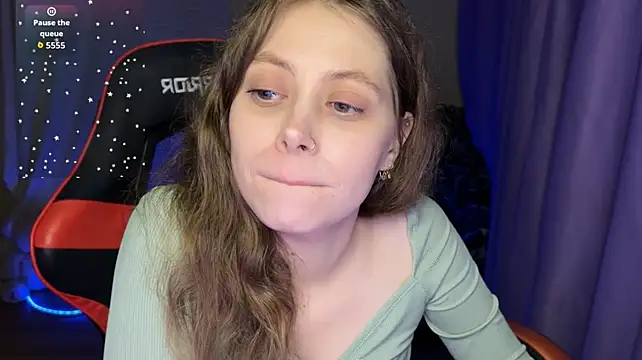 Natural_babe666 stripchat live cam model
