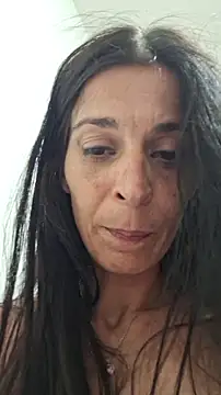 Viola43 stripchat live cam model