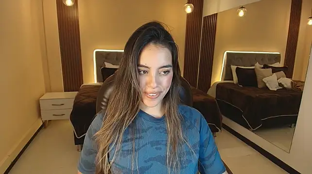 _Charlotte_evans_1 stripchat live cam model