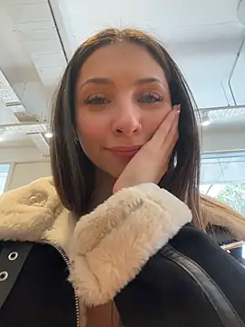MiaFix stripchat live cam model