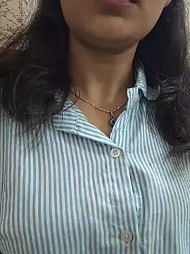 Ritika_jha01 stripchat live cam model
