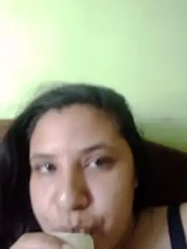 Frreeya_Bigboobs stripchat live cam model