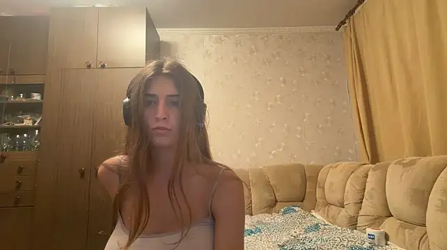 MarleenHaynie stripchat live cam model