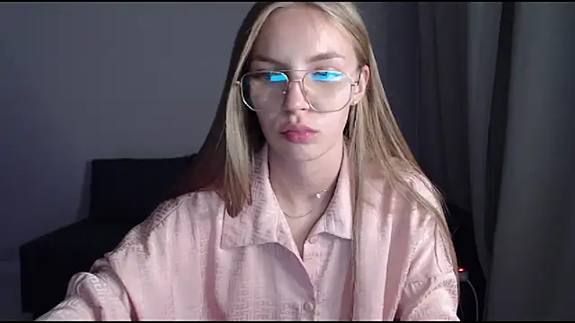 HitGyrl stripchat live cam model