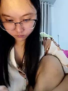 vvvan2026 stripchat live cam model
