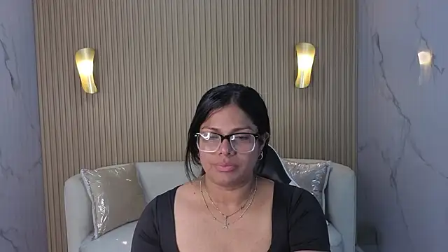 sarah_bay_tx stripchat live cam model