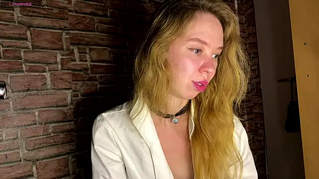 ElizaStorm stripchat live cam model