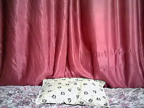 Hot_cakee stripchat live cam model