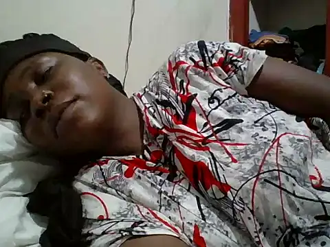 yummyychocolate_ stripchat live cam model