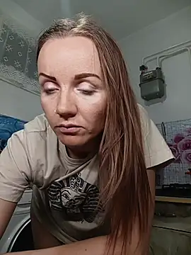 -NeZabudka stripchat live cam model