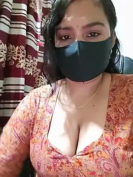 Ritusri_Dotta stripchat live cam model