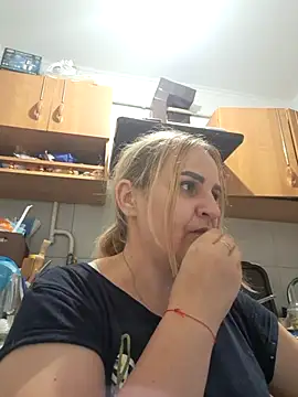 Malichkaanna30 stripchat live cam model