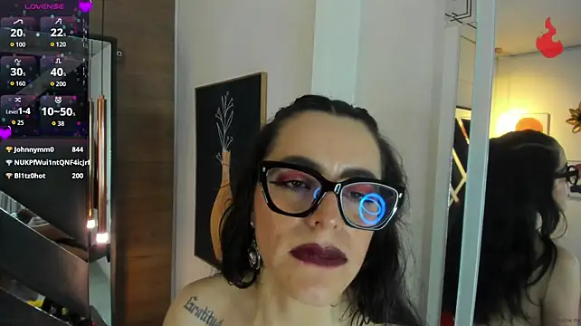 IsisNoir stripchat live cam model