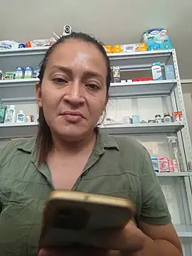 Dr_Edna_naughty stripchat live cam model