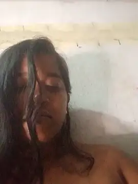 vanithaa_telugu stripchat live cam model