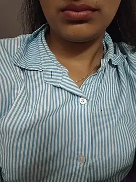 Ritika_jha01 stripchat live cam model
