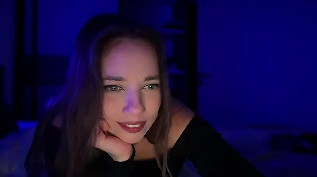 aneutta stripchat live cam model
