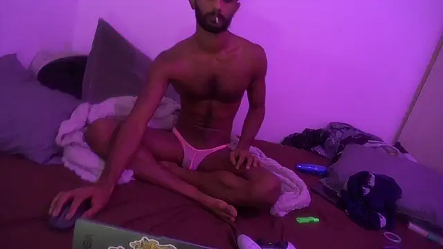 blasd32 stripchat live cam model
