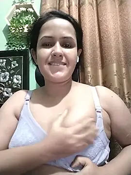 nil-pore-06-L stripchat live cam model