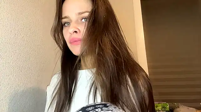 LanaSerbski stripchat live cam model