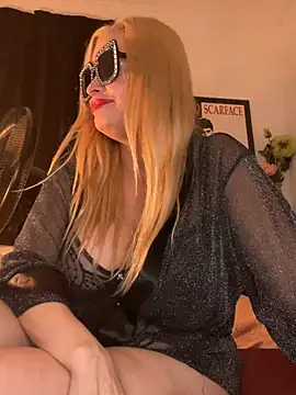 DivaVonTease stripchat live cam model