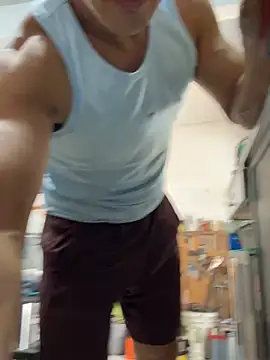 Paul22cm- stripchat live cam model