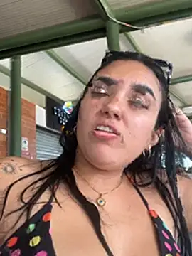 Damnhot26 stripchat live cam model