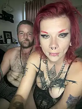 Bunnyandbiker stripchat live cam model