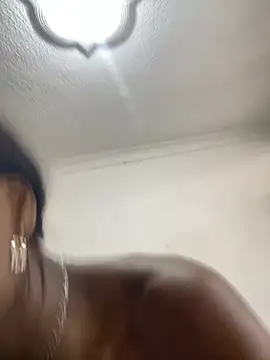 Astergray21 stripchat live cam model