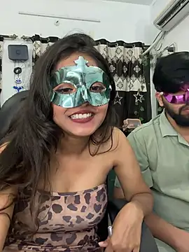 pooja_sexy79 stripchat live cam model