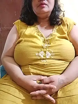 Chaitu_telugu stripchat live cam model