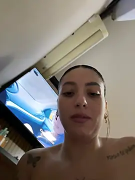 MartinadeCaxias stripchat live cam model