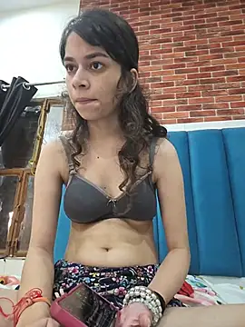 sexydishapatani stripchat live cam model