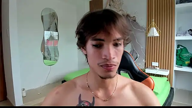 kenshi_roa stripchat live cam model