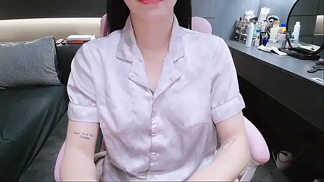 SungkyunnKwan stripchat live cam model