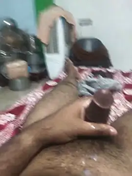 hyd_24boy stripchat live cam model