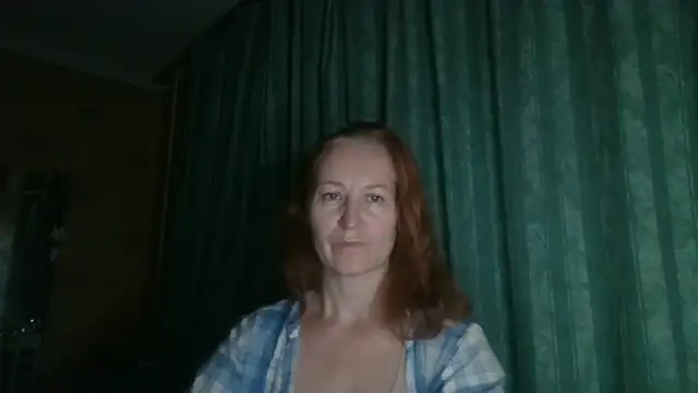 AmellyGrand stripchat live cam model