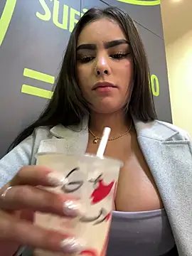 Maddy_Rouse_ stripchat live cam model
