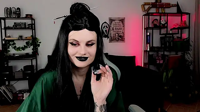 Della_Ideal stripchat live cam model