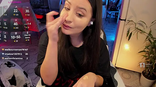 Sserendipityy stripchat live cam model