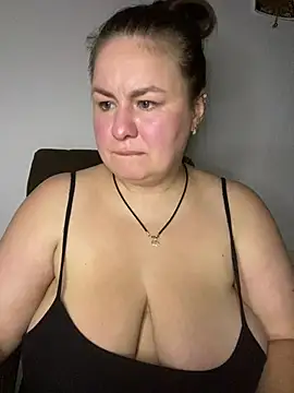 MartaXLove stripchat live cam model