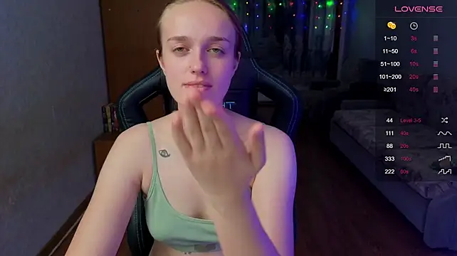 evalusion stripchat live cam model