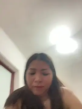 Phiea-nc94 stripchat live cam model